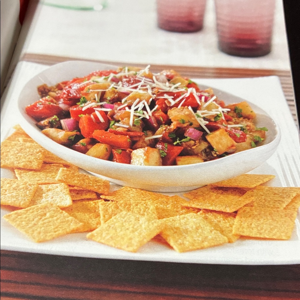 Vintage set of four assorted Cookbook magazines full of recipes - Picture 14 of 16